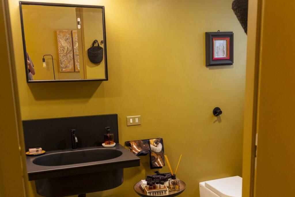 Luxury Bohemian Suite With Private Garden In Μιλάνο Εξωτερικό φωτογραφία